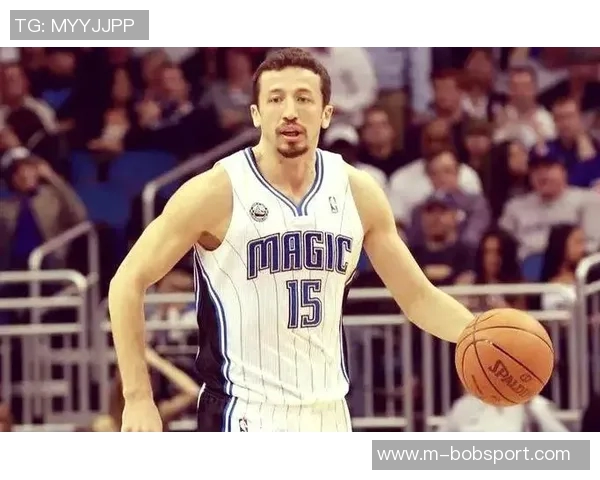 媒体人呼吁国内俱乐部重视高后卫培养应从小篮球阶段着手选拔优秀前锋