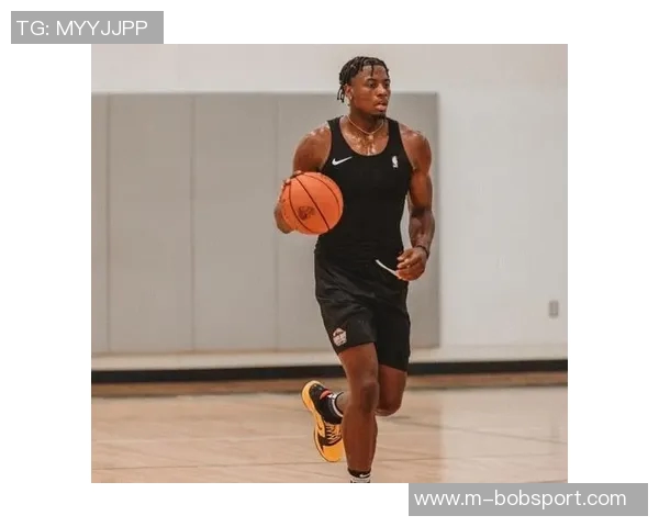 步行者签约卡梅隆佩恩为训练营球员同时裁掉德朗赖特